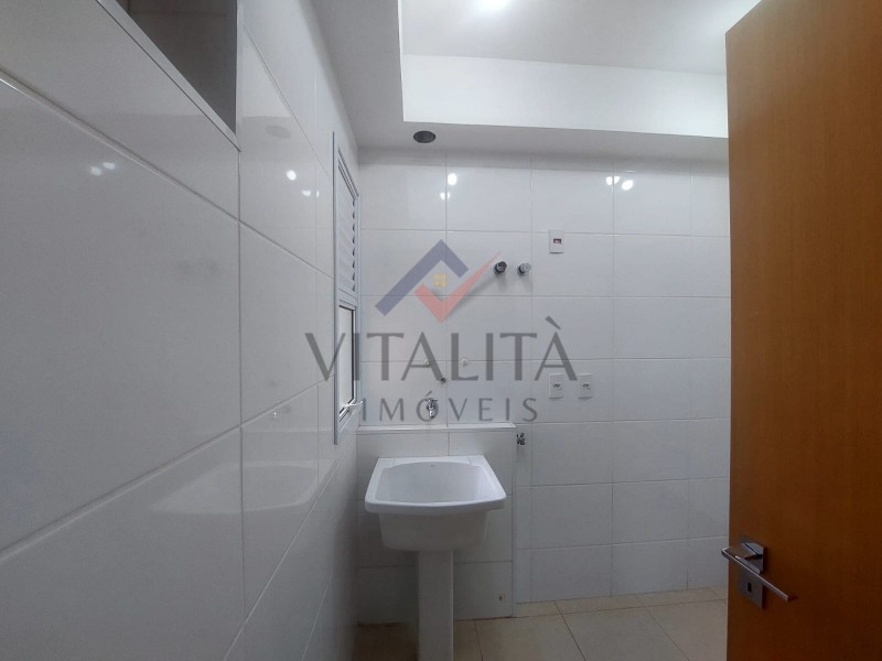 Apartamento para alugar com 3 quartos, 124m² - Foto 9