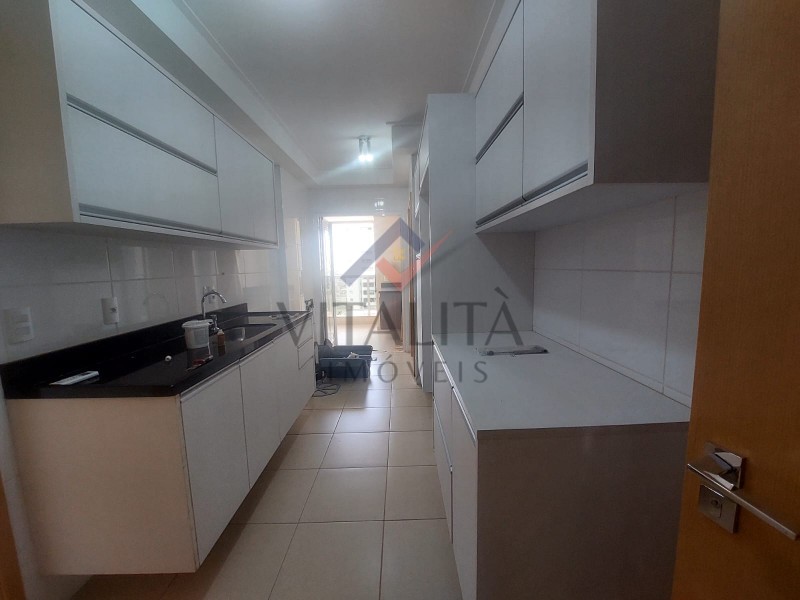 Apartamento para alugar com 3 quartos, 124m² - Foto 8