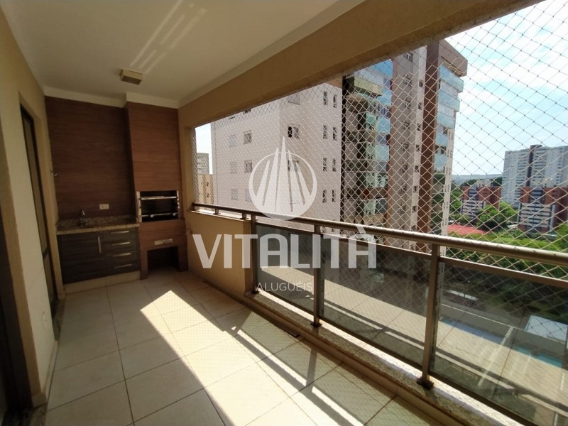 Apartamento para alugar com 3 quartos, 137m² - Foto 11