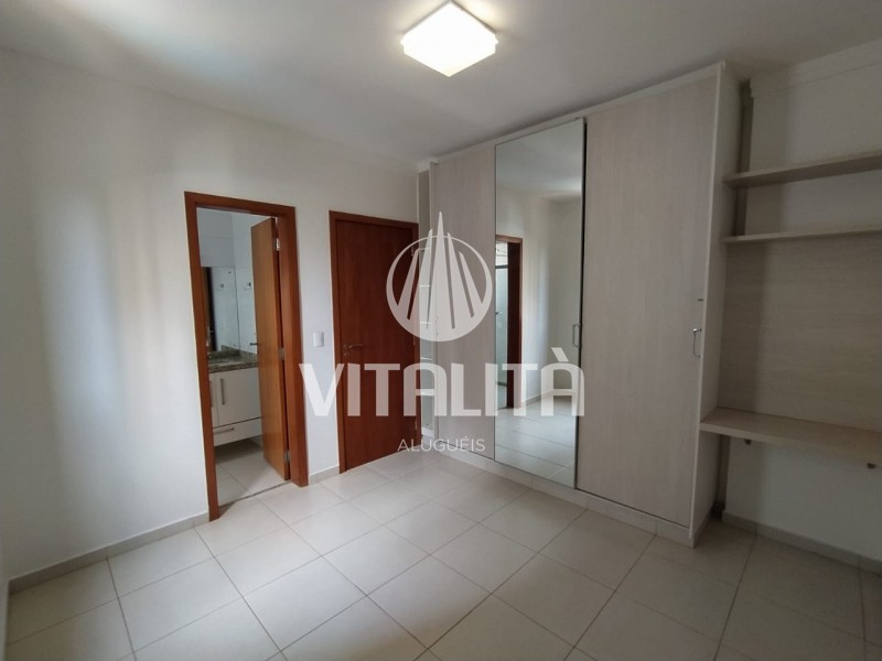 Apartamento para alugar com 3 quartos, 137m² - Foto 24