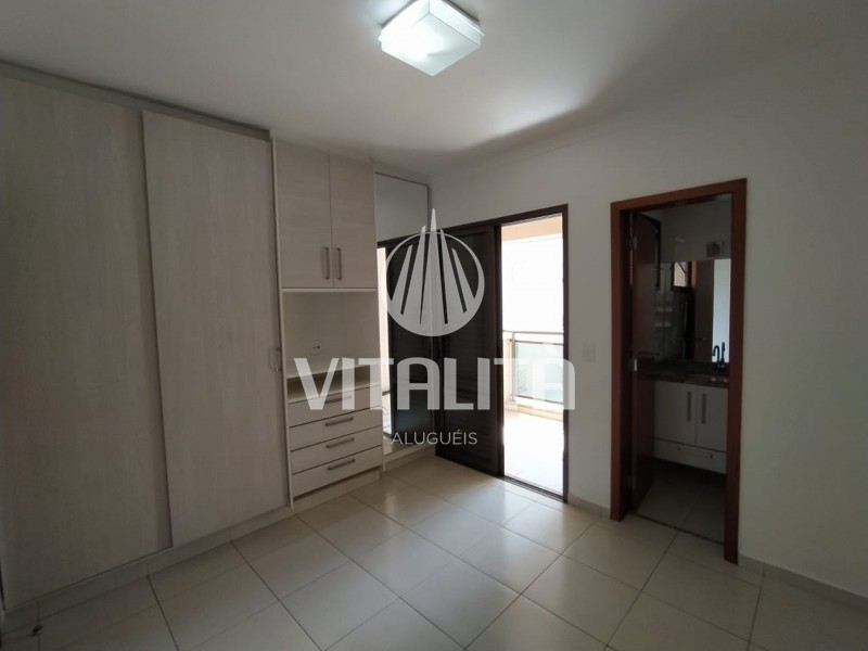 Apartamento para alugar com 3 quartos, 137m² - Foto 18