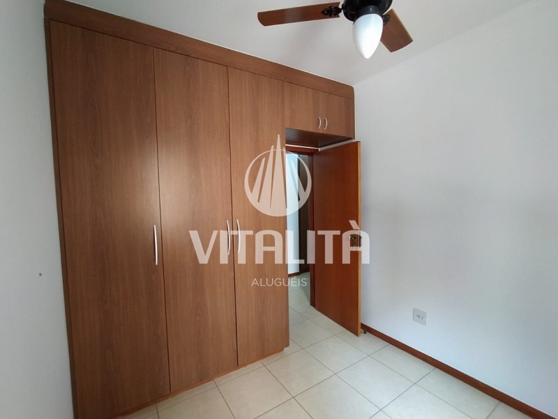 Apartamento para alugar com 3 quartos, 107m² - Foto 12