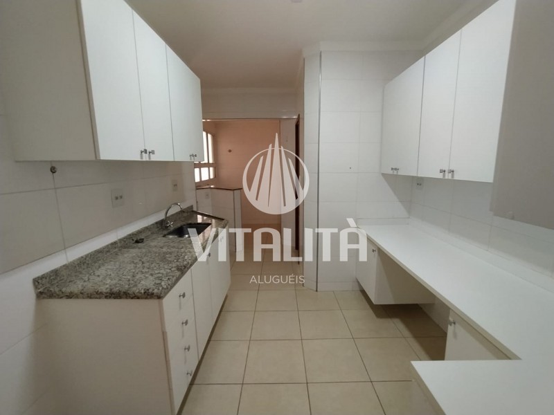 Apartamento para alugar com 3 quartos, 107m² - Foto 1