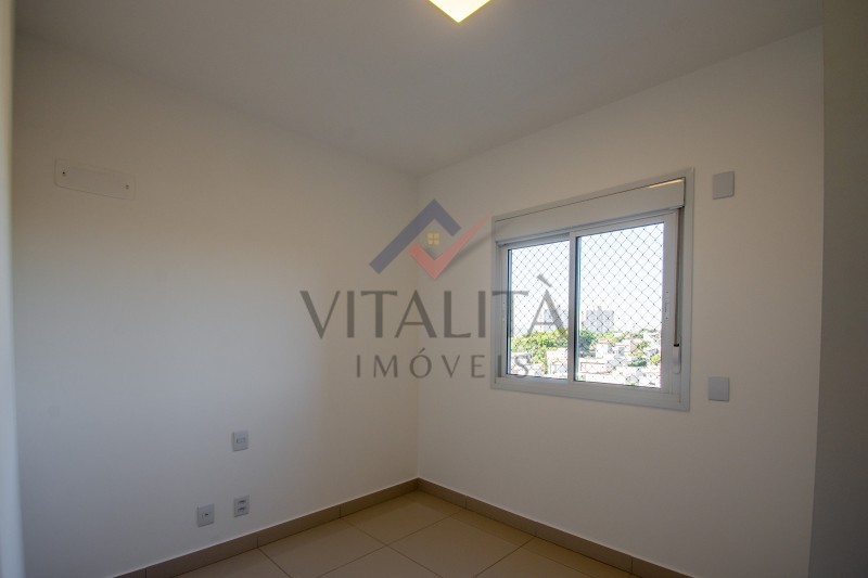 Apartamento para alugar com 3 quartos, 90m² - Foto 13