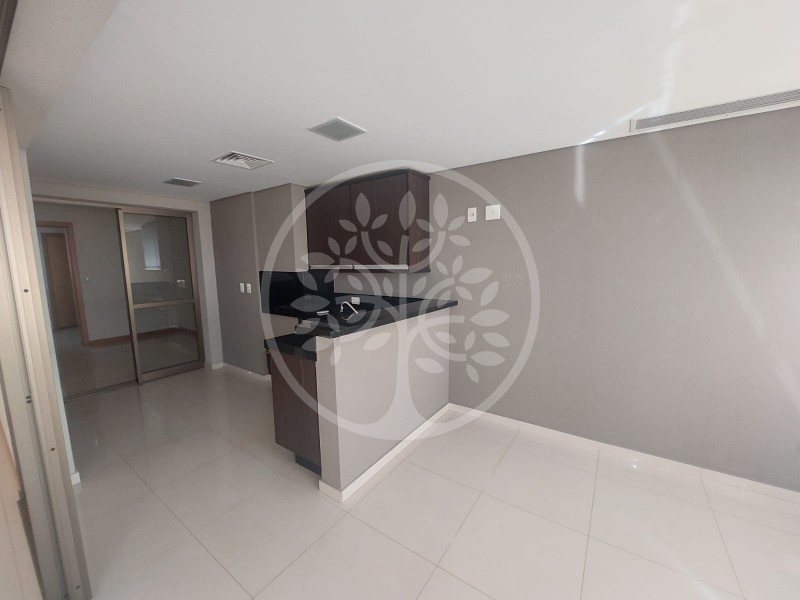 Apartamento para alugar com 3 quartos, 195m² - Foto 9