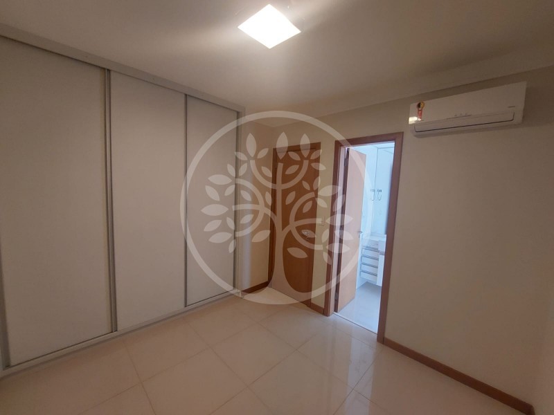 Apartamento para alugar com 3 quartos, 195m² - Foto 21