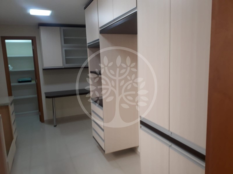 Apartamento para alugar com 3 quartos, 195m² - Foto 31