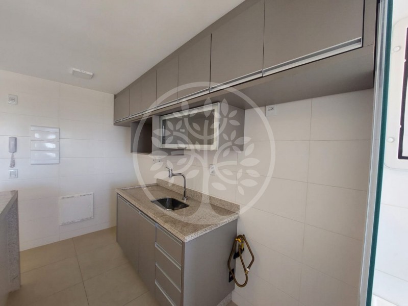 Apartamento para alugar com 3 quartos, 90m² - Foto 12