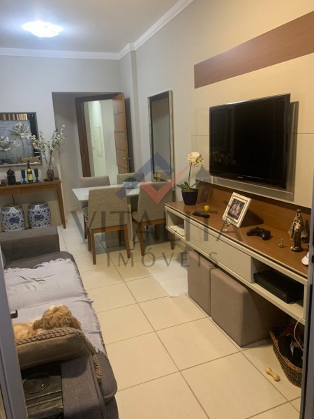 Apartamento à venda com 2 quartos, 70m² - Foto 4