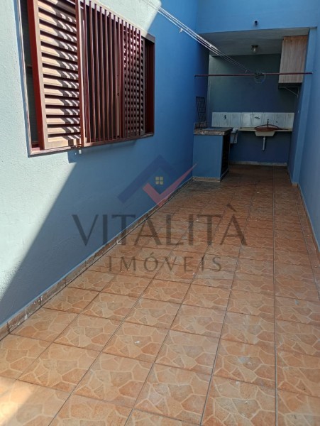 Casa à venda com 2 quartos, 101m² - Foto 12