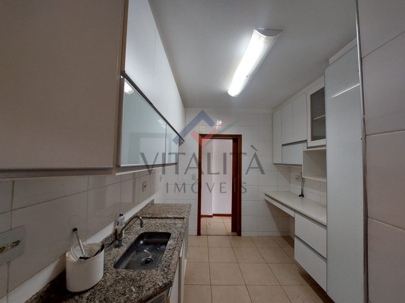 Apartamento para alugar com 3 quartos, 107m² - Foto 12