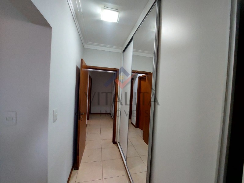 Apartamento para alugar com 3 quartos, 107m² - Foto 25