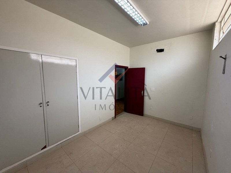 Loja-Salão para alugar com 5 quartos, 400m² - Foto 10