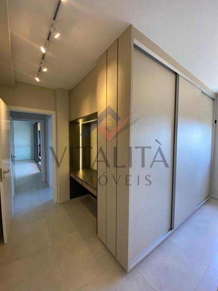 Apartamento para alugar com 3 quartos, 110m² - Foto 18