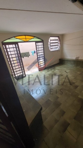 Casa à venda com 3 quartos, 208m² - Foto 22