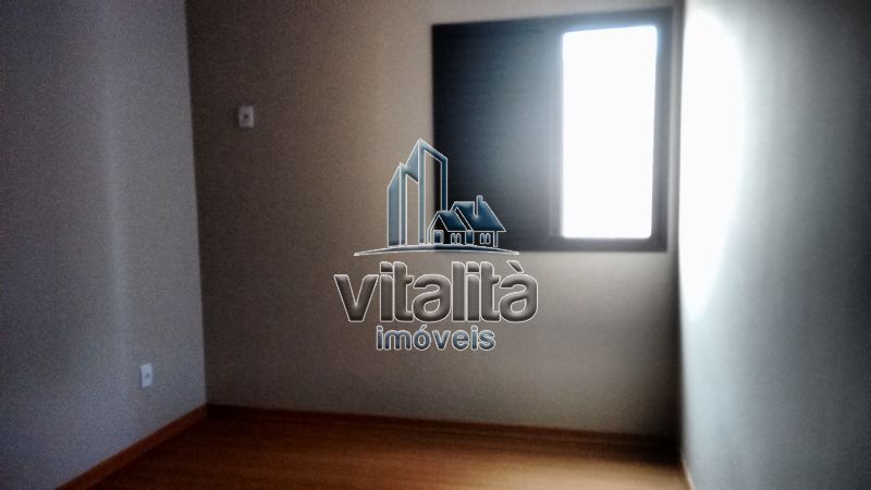 Apartamento à venda com 3 quartos, 95m² - Foto 8