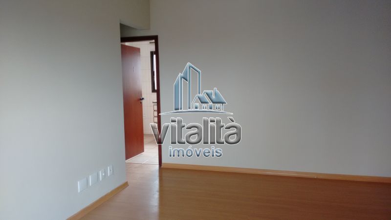 Apartamento à venda com 3 quartos, 95m² - Foto 3