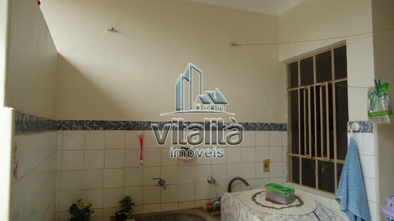 Casa à venda com 3 quartos, 150m² - Foto 7