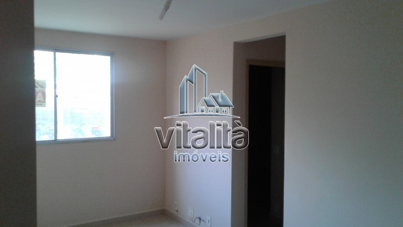 Apartamento à venda com 2 quartos, 46m² - Foto 3